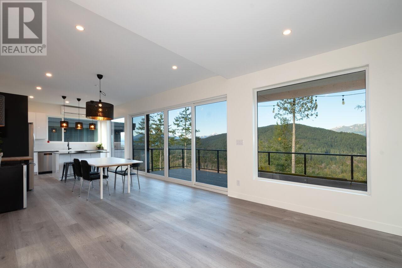 877 Rivendell Drive, Bowen Island, British Columbia  V0N 1G1 - Photo 19 - R2853451