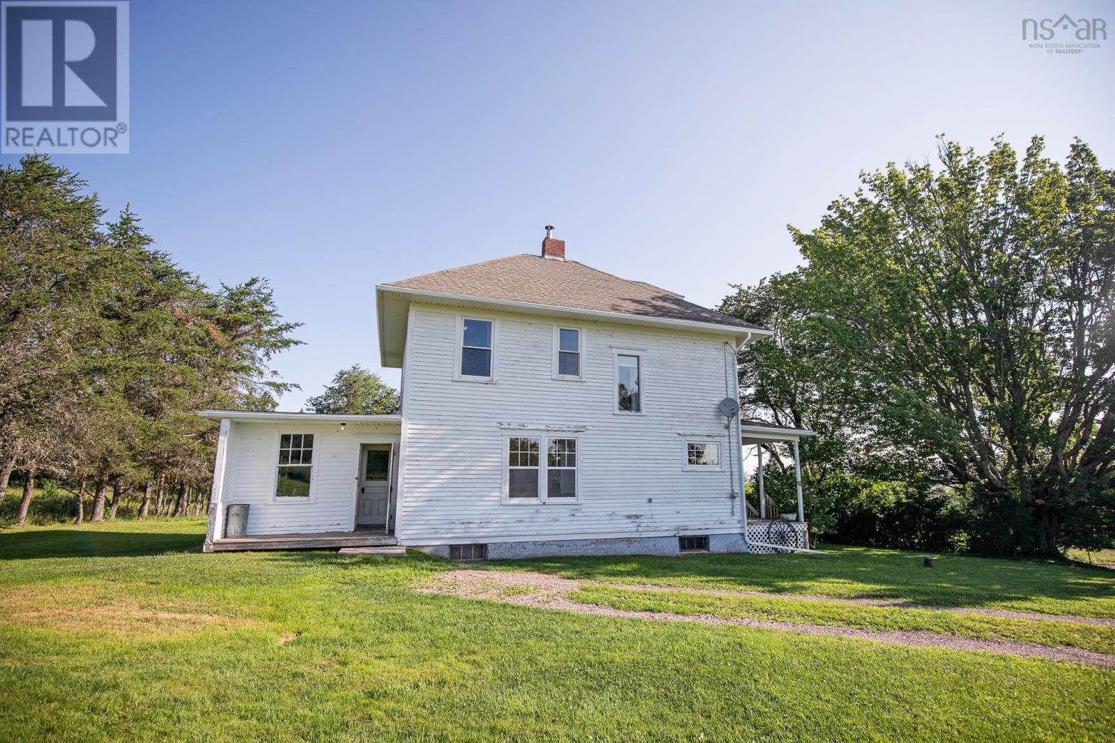 2212 Lower Maccan Road, Maccan, Nova Scotia  B0L 1B0 - Photo 5 - 202403497