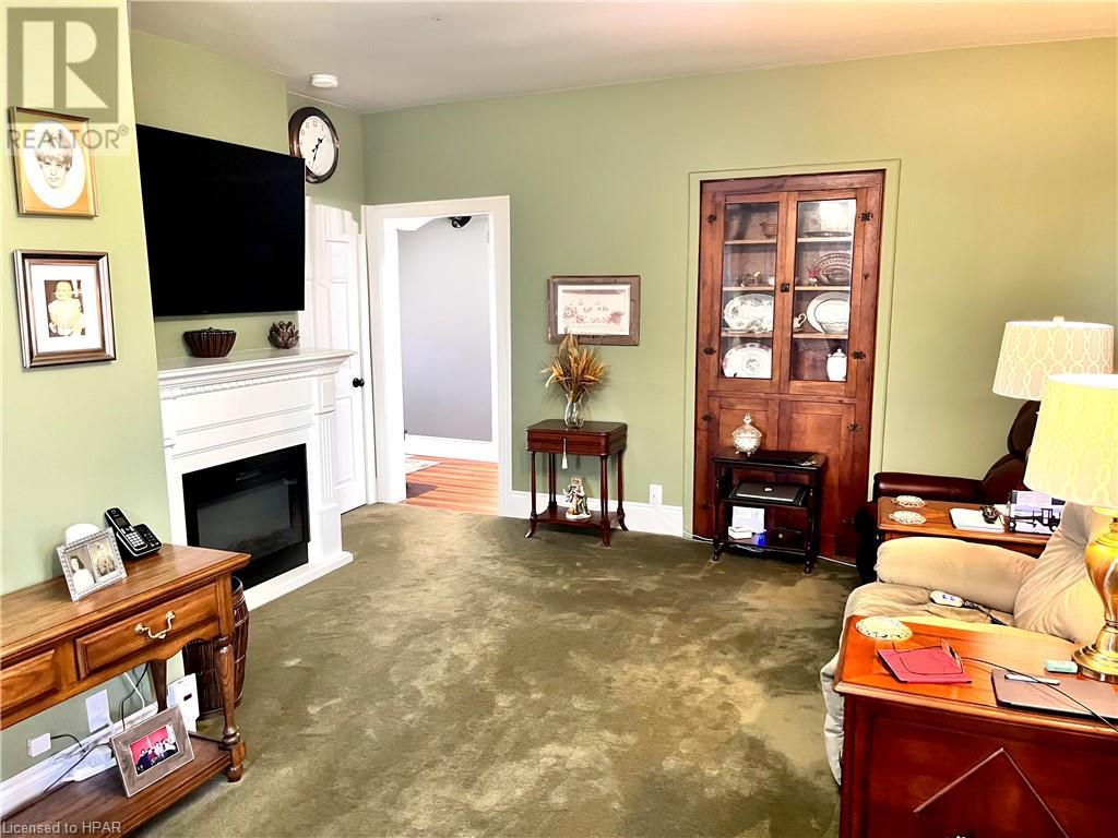 35541 Huron Road, Goderich, Ontario  N7A 3X8 - Photo 10 - 40546062