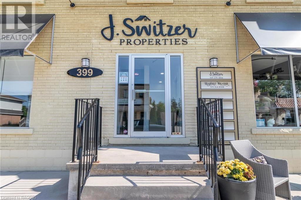 399 10th Street, Hanover, Ontario  N4N 1P7 - Photo 2 - 40544965