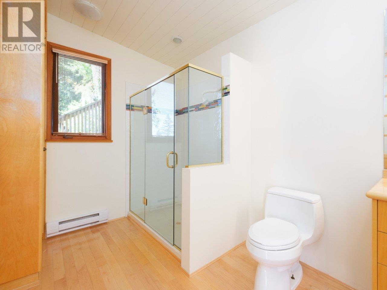 5654 Indian River Drive, North Vancouver, British Columbia  V7G 2T8 - Photo 35 - R2853609