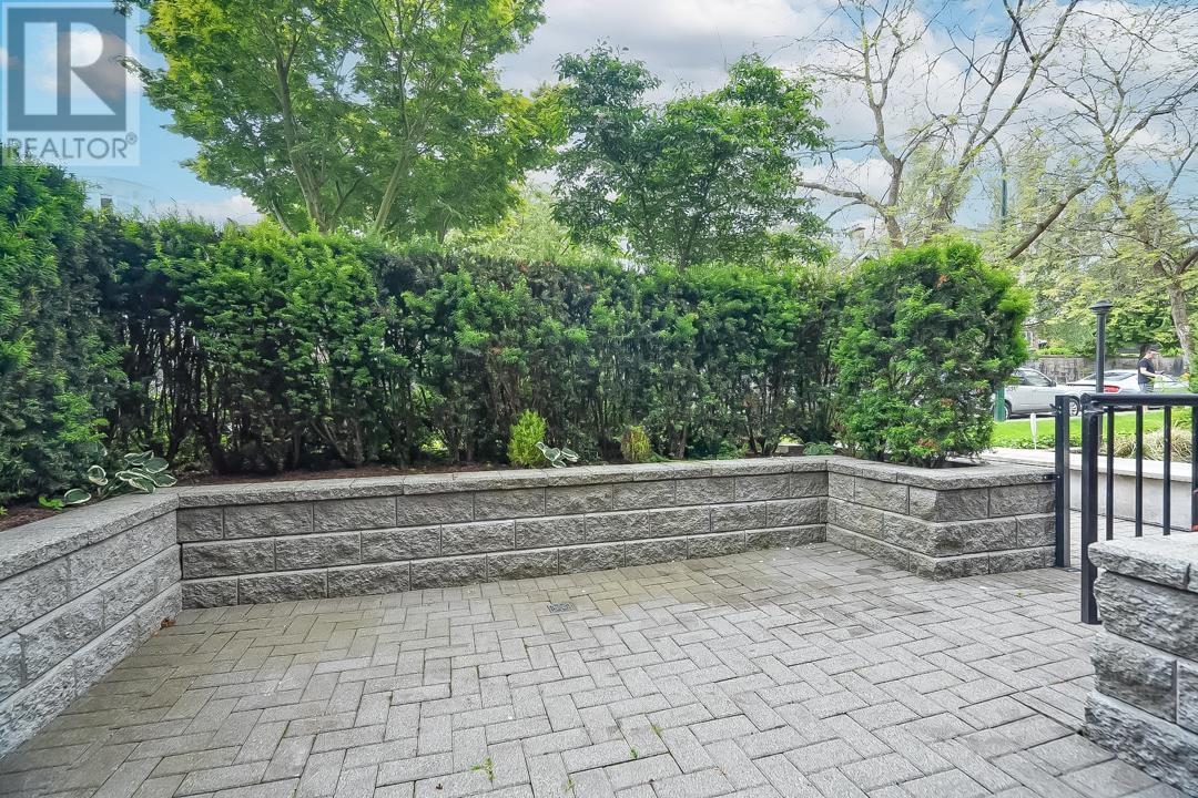 1 2437 W 1st Avenue, Vancouver, British Columbia  V6K 1G5 - Photo 3 - R2853405