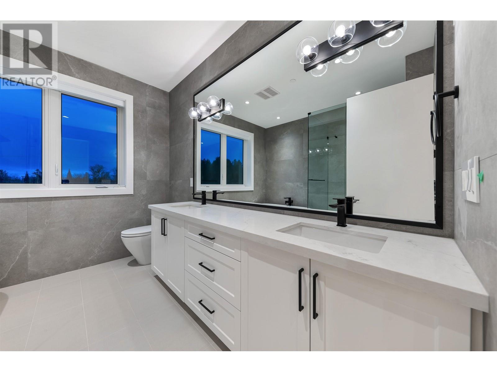 5806 Chester Street, Vancouver, British Columbia  V5W 3B5 - Photo 20 - R2853620