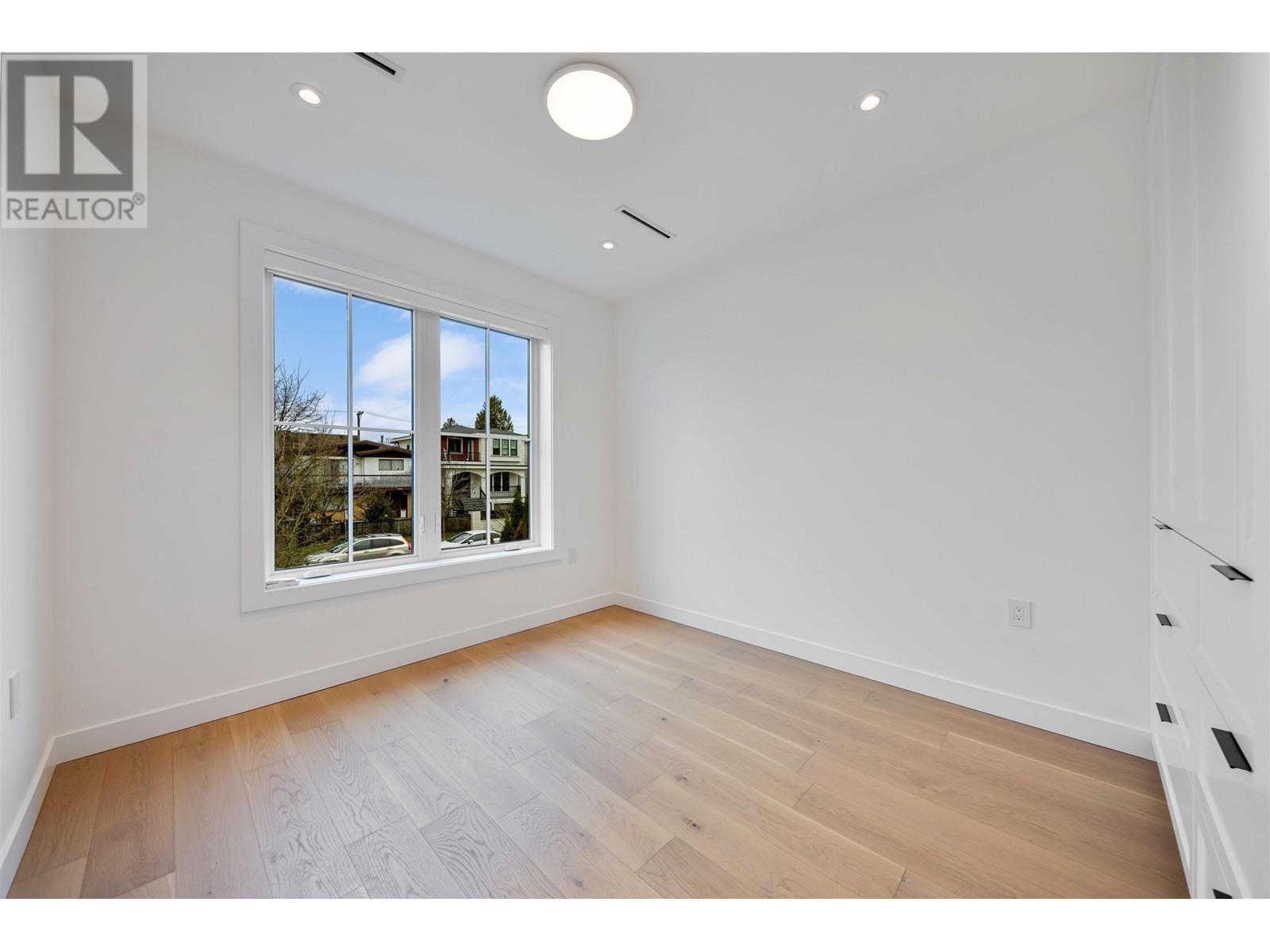 5806 Chester Street, Vancouver, British Columbia  V5W 3B5 - Photo 25 - R2853620