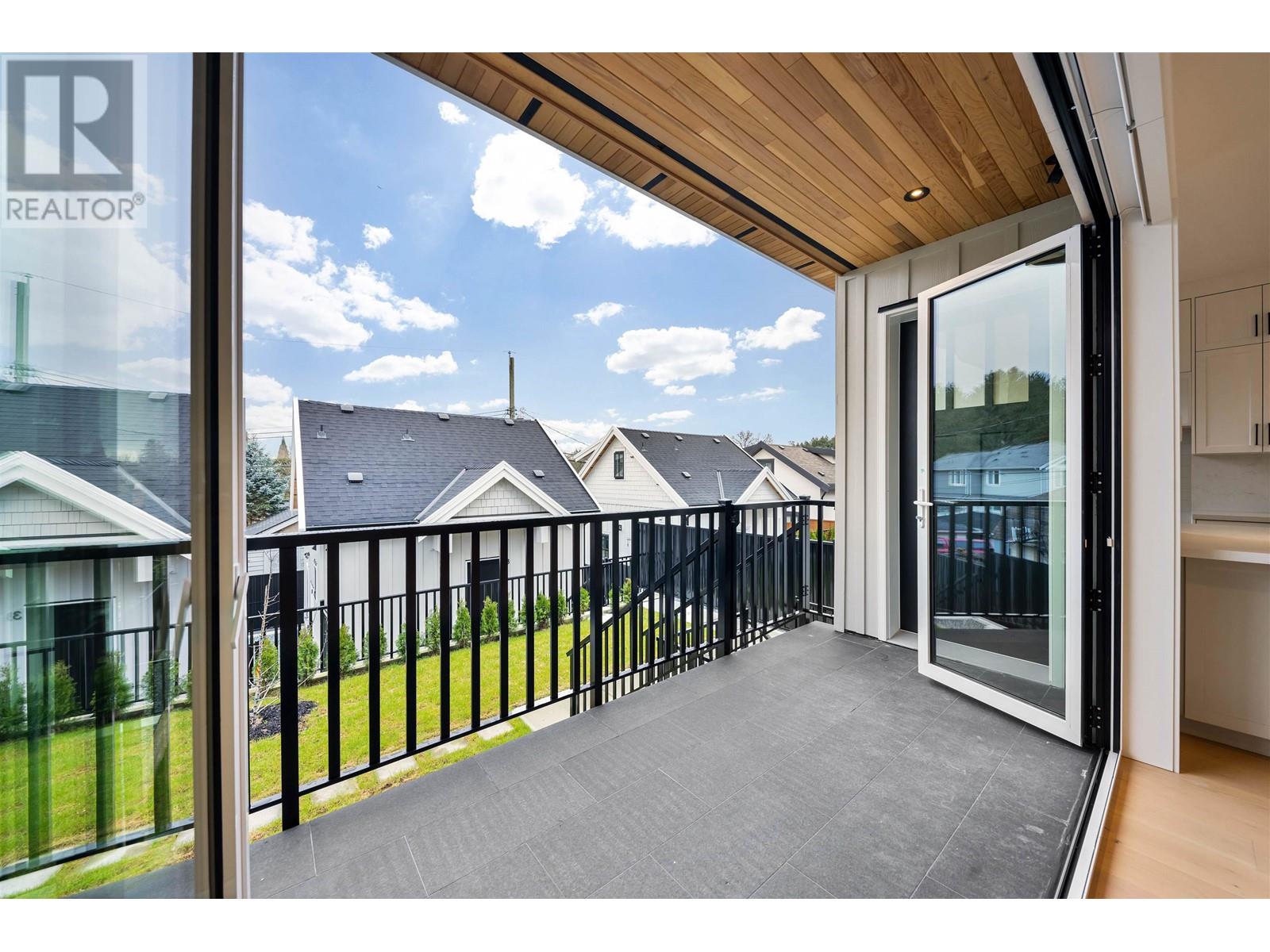 5806 Chester Street, Vancouver, British Columbia  V5W 3B5 - Photo 14 - R2853620
