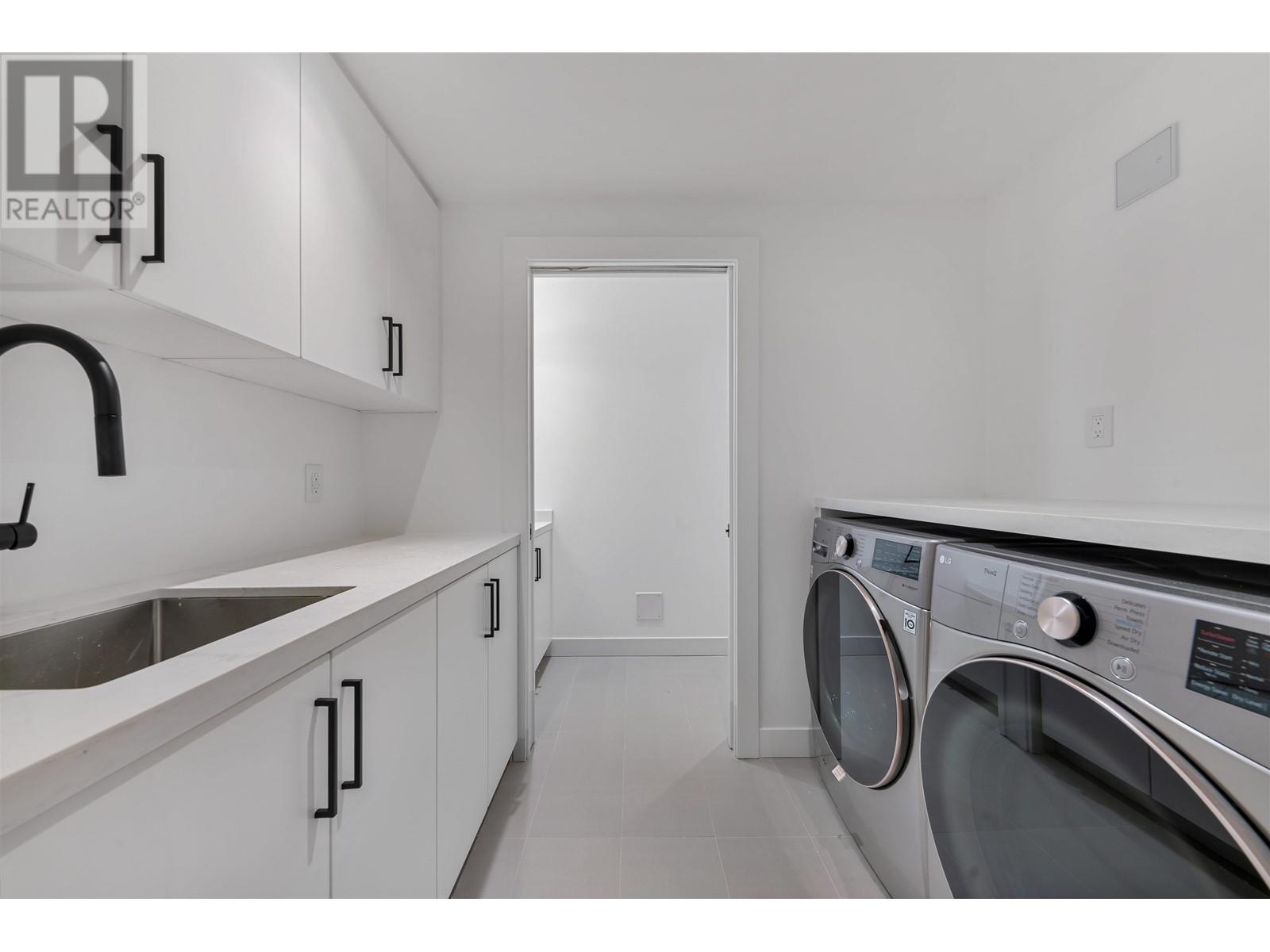 5806 Chester Street, Vancouver, British Columbia  V5W 3B5 - Photo 30 - R2853620