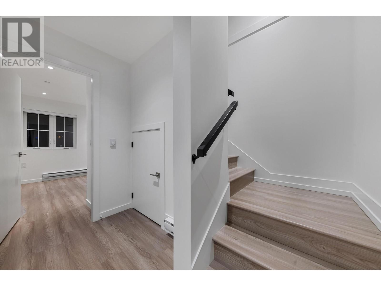 5806 Chester Street, Vancouver, British Columbia  V5W 3B5 - Photo 35 - R2853620