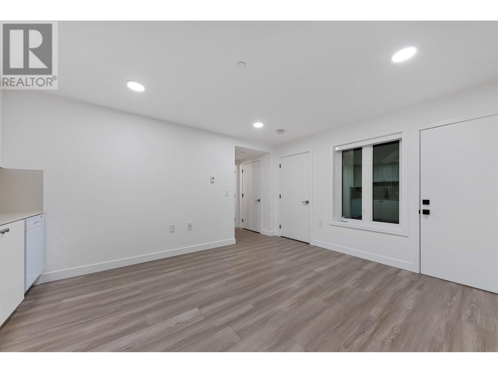 5806 Chester Street, Vancouver, British Columbia  V5W 3B5 - Photo 33 - R2853620
