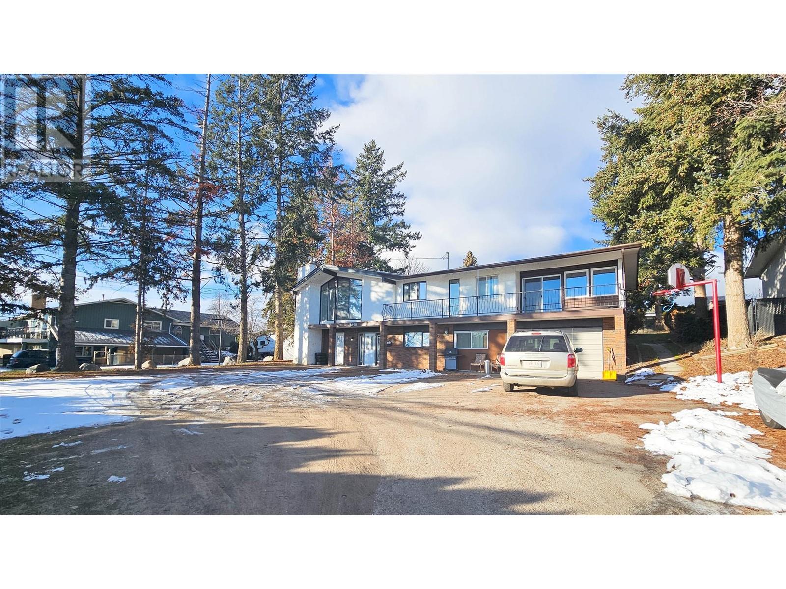 2650 Thacker Drive West Kelowna