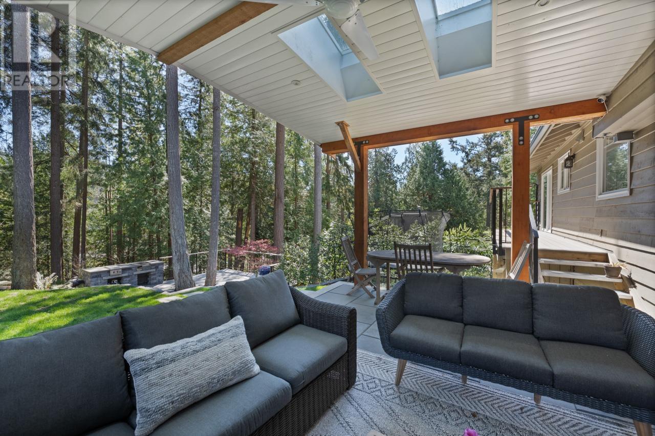 5714 Bluebell Drive, West Vancouver, British Columbia  V7W 1T3 - Photo 31 - R2853673
