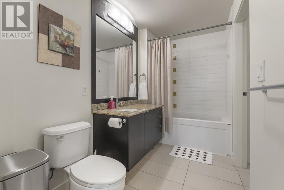 305 7088 18 Avenue, Burnaby, British Columbia  V3N 0A2 - Photo 15 - R2853708