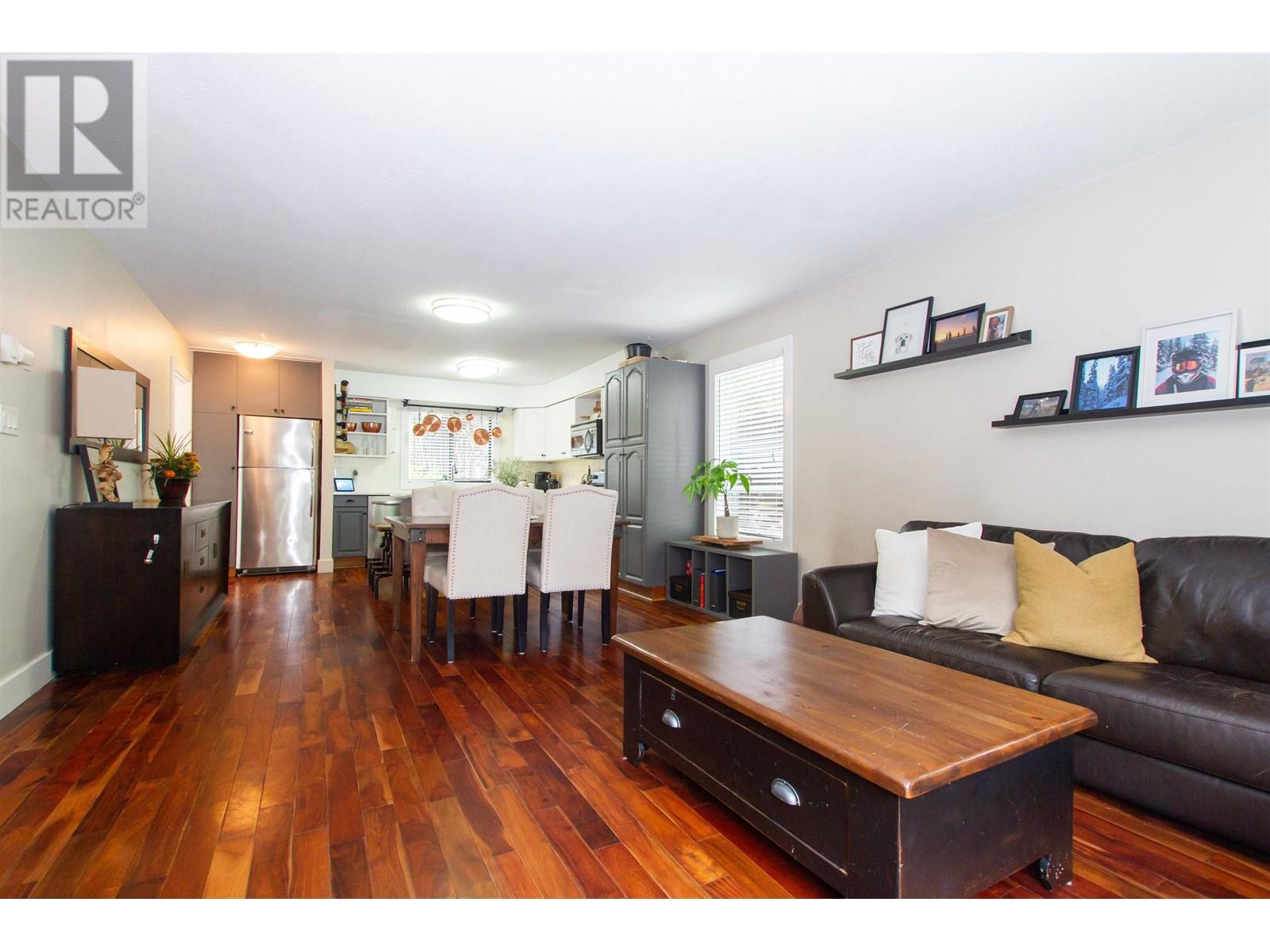 2584 Rhum & Eigg Drive, Squamish, British Columbia  V0N 1T0 - Photo 6 - R2853633