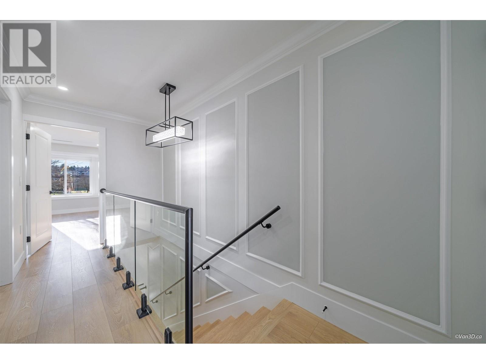 2859 E 16th Avenue, Vancouver, British Columbia  V5M 2L9 - Photo 9 - R2853828