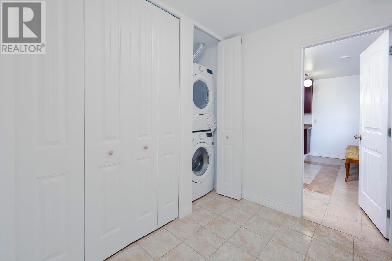 1115 Boundary Road, Vancouver, British Columbia  V5K 4T4 - Photo 35 - R2853826