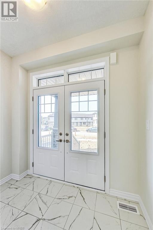 98 Blacksmith Drive, Breslau, Ontario  N0B 1M0 - Photo 3 - 40546491