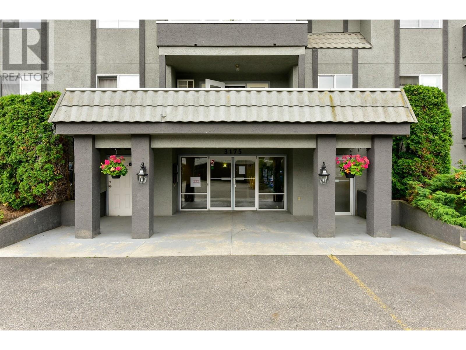 3175 De Montreuil Court Unit# 303, Kelowna, British Columbia  V1W 3W2 - Photo 25 - 10302854