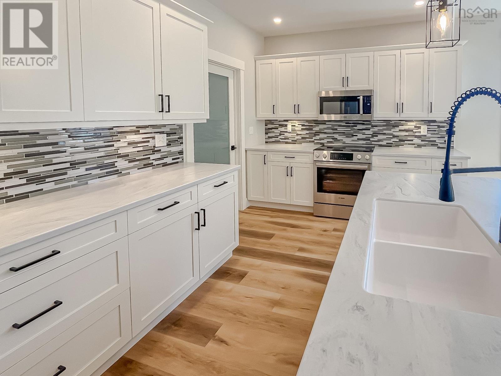 455 Glen Allan Drive, Bridgewater, Nova Scotia  B4V 0A8 - Photo 10 - 202403510