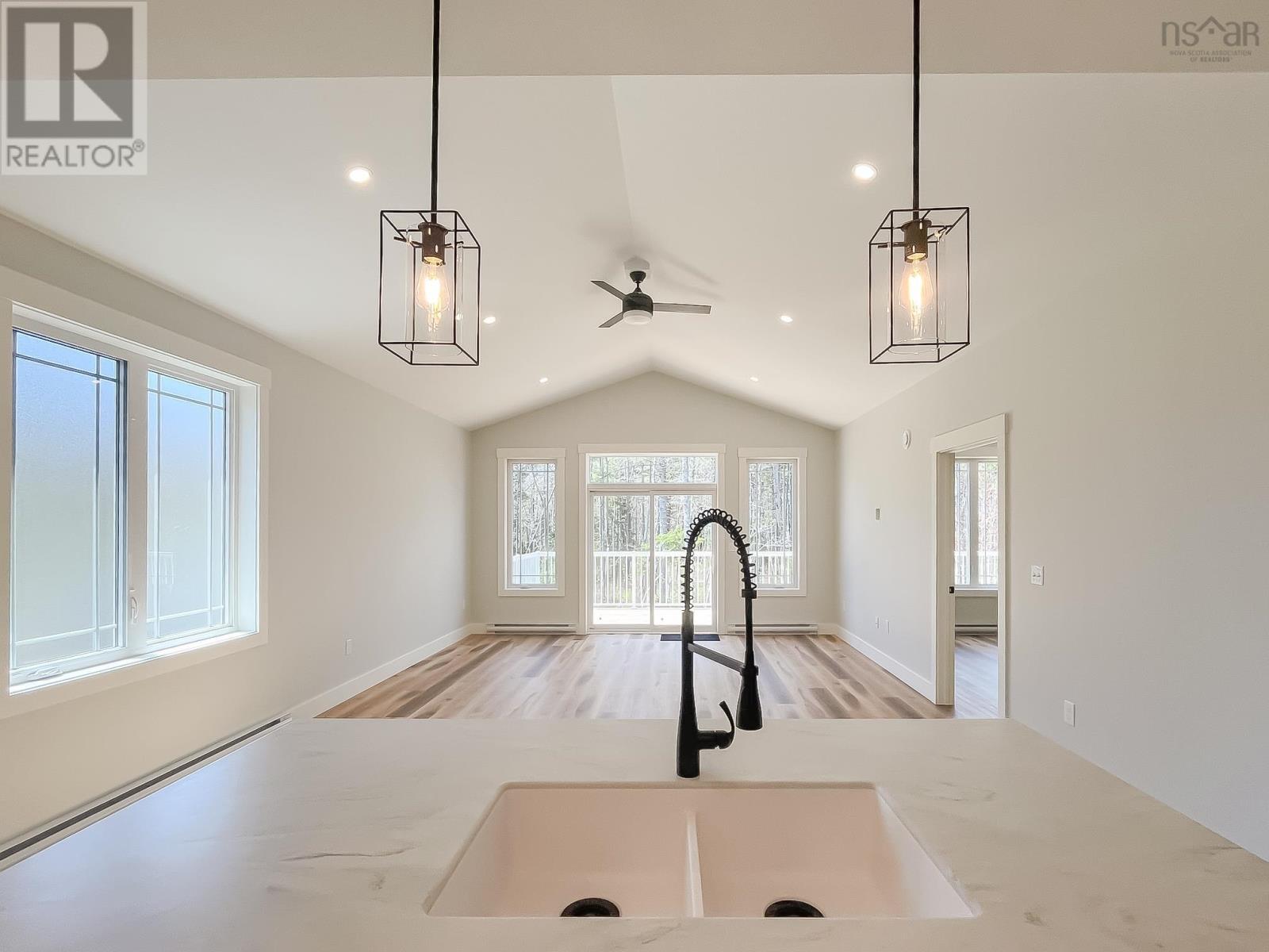 455 Glen Allan Drive, Bridgewater, Nova Scotia  B4V 0A8 - Photo 13 - 202403510