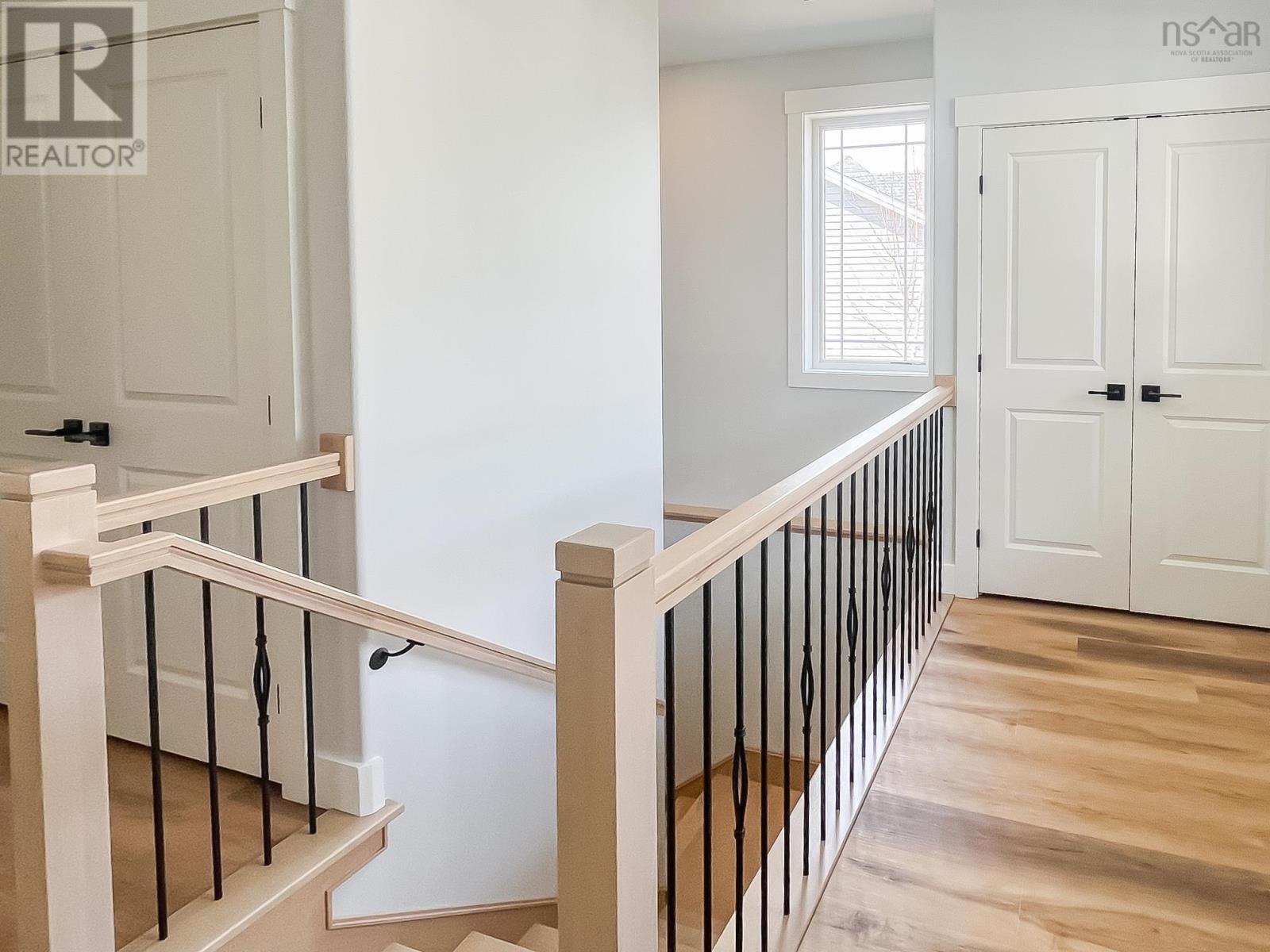 455 Glen Allan Drive, Bridgewater, Nova Scotia  B4V 0A8 - Photo 5 - 202403510