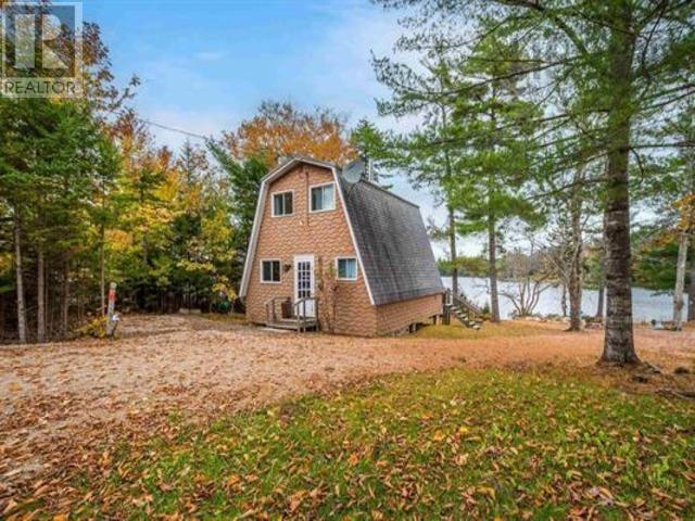 60 Holbert Lake Road, Newburne, Nova Scotia  B0J 2E0 - Photo 8 - 202403514