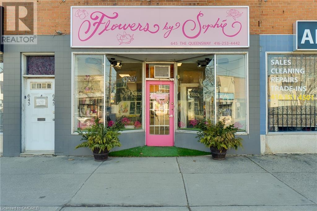 645 The Queensway, Toronto, Ontario  M8Y 1K6 - Photo 2 - 40544449