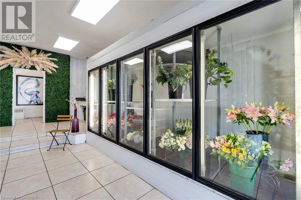 645 The Queensway, Toronto, Ontario  M8Y 1K6 - Photo 7 - 40544449