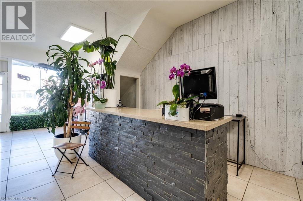 645 The Queensway, Toronto, Ontario  M8Y 1K6 - Photo 9 - 40544449