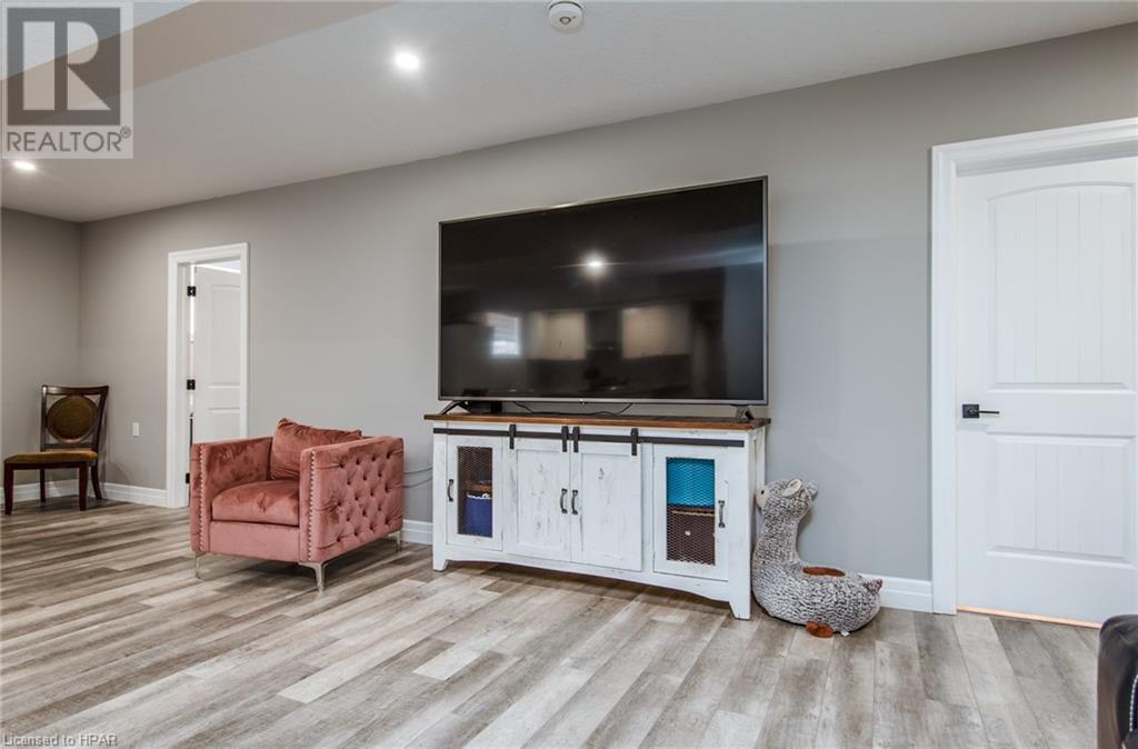 77 Reagan Street, Milverton, Ontario  N0K 1M0 - Photo 26 - 40545374