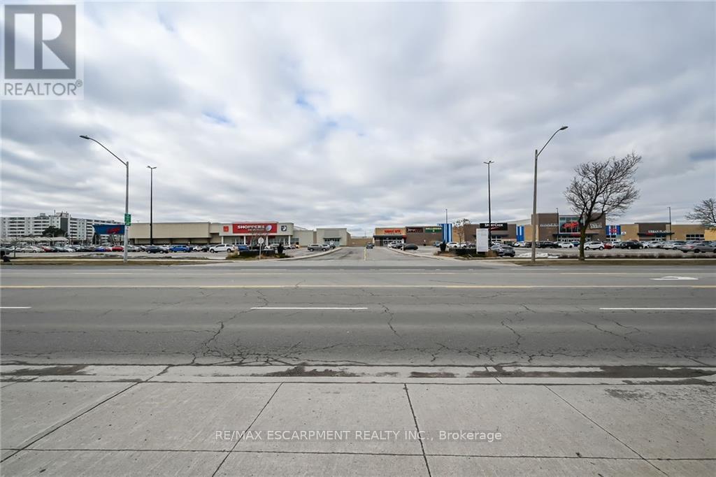 54 Centennial Parkway N, Hamilton, Ontario  L8E 1H6 - Photo 38 - X8098510