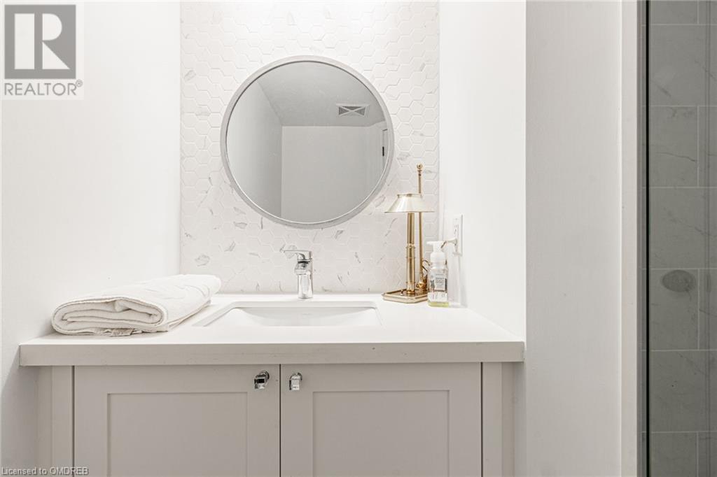 2365 Central Park Drive Unit# 911, Oakville, Ontario  L6H 0C7 - Photo 29 - 40546656