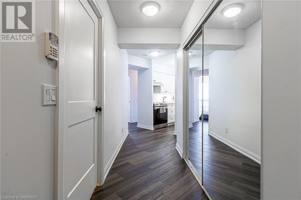 2365 Central Park Drive Unit# 911, Oakville, Ontario  L6H 0C7 - Photo 9 - 40546656