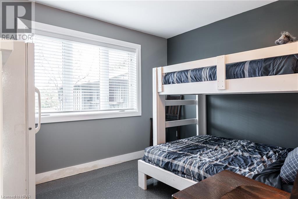 4 Sunset Cove Road, Zurich, Ontario  N0M 1N0 - Photo 17 - 40546692