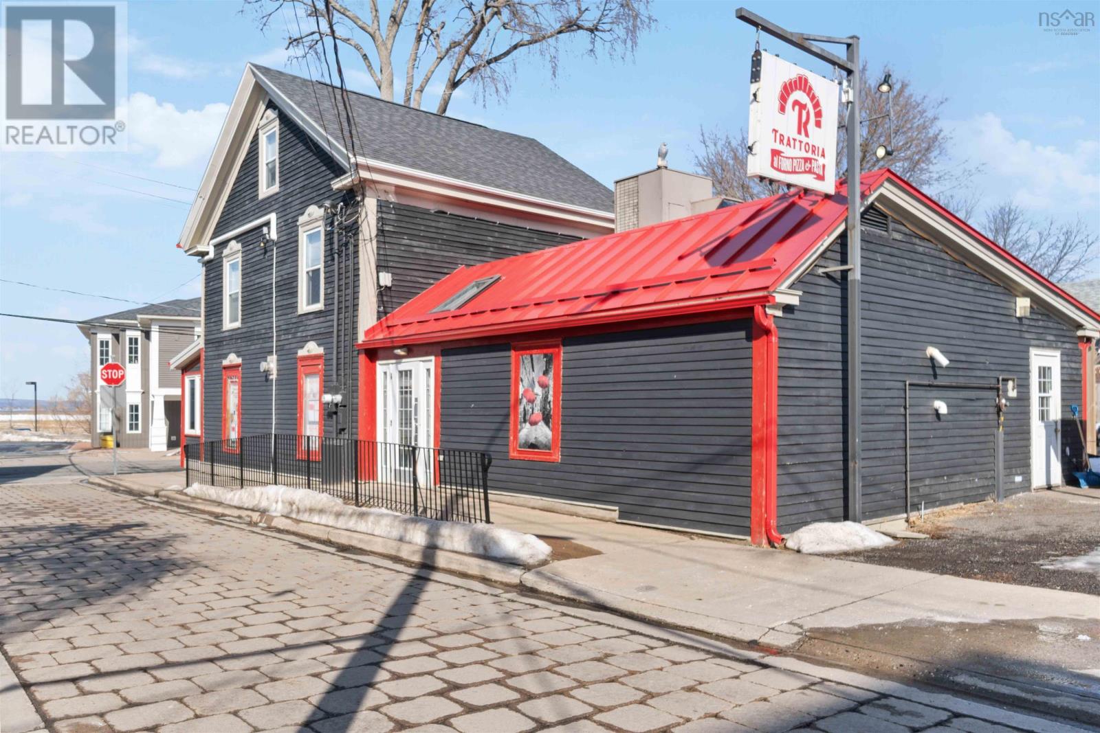 117 Front Street, Wolfville, Nova Scotia B4P 1A5 (26560341) Red and