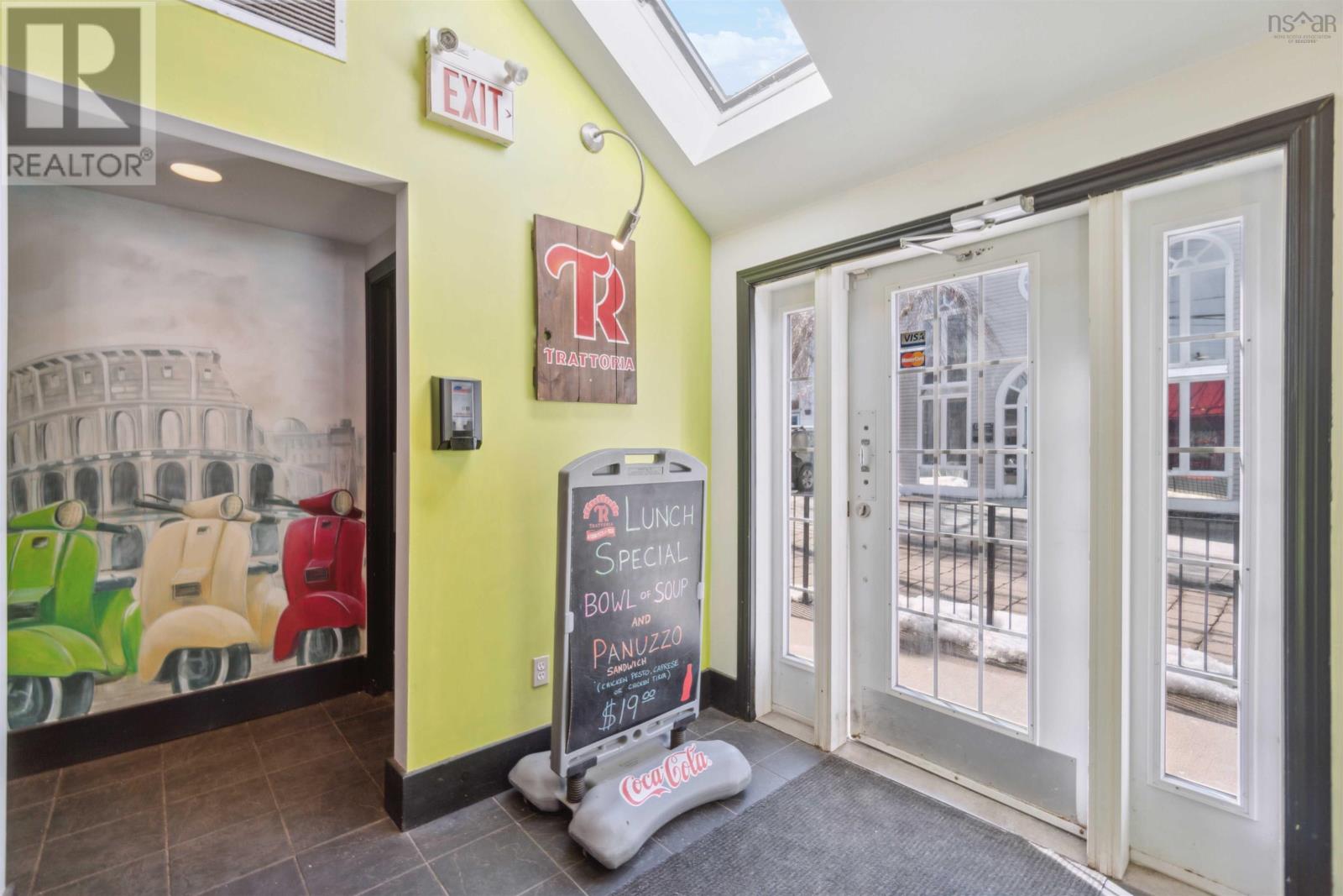 117 Front Street, Wolfville, Nova Scotia  B4P 1A5 - Photo 4 - 202403545