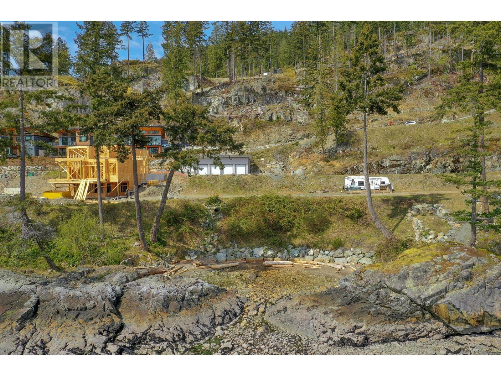 241 Shore Lane, Bowen Island, British Columbia  V0N 1G2 - Photo 8 - R2853887