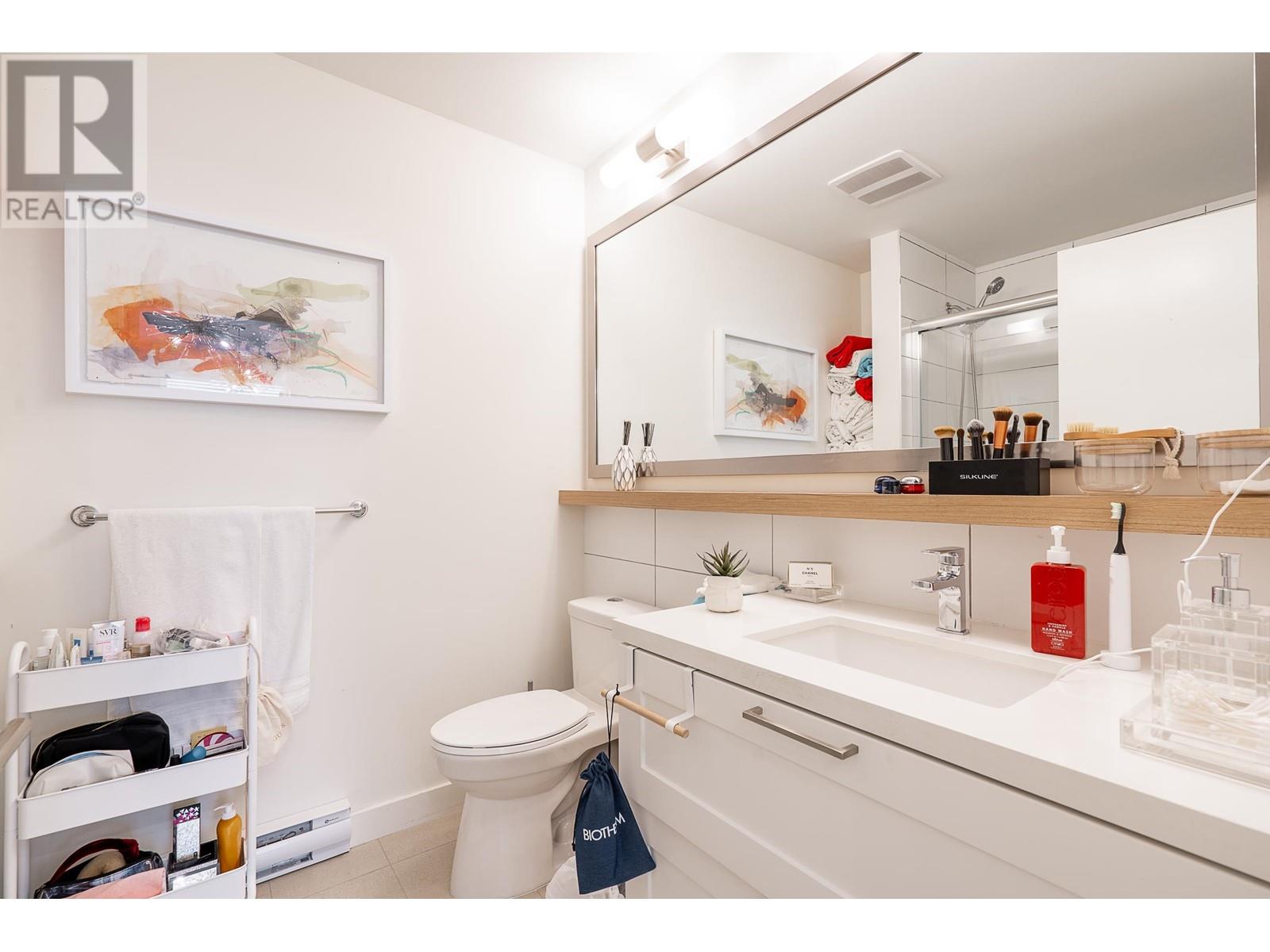 206 611 Regan Avenue, Coquitlam, British Columbia  V3J 3A3 - Photo 13 - R2853090