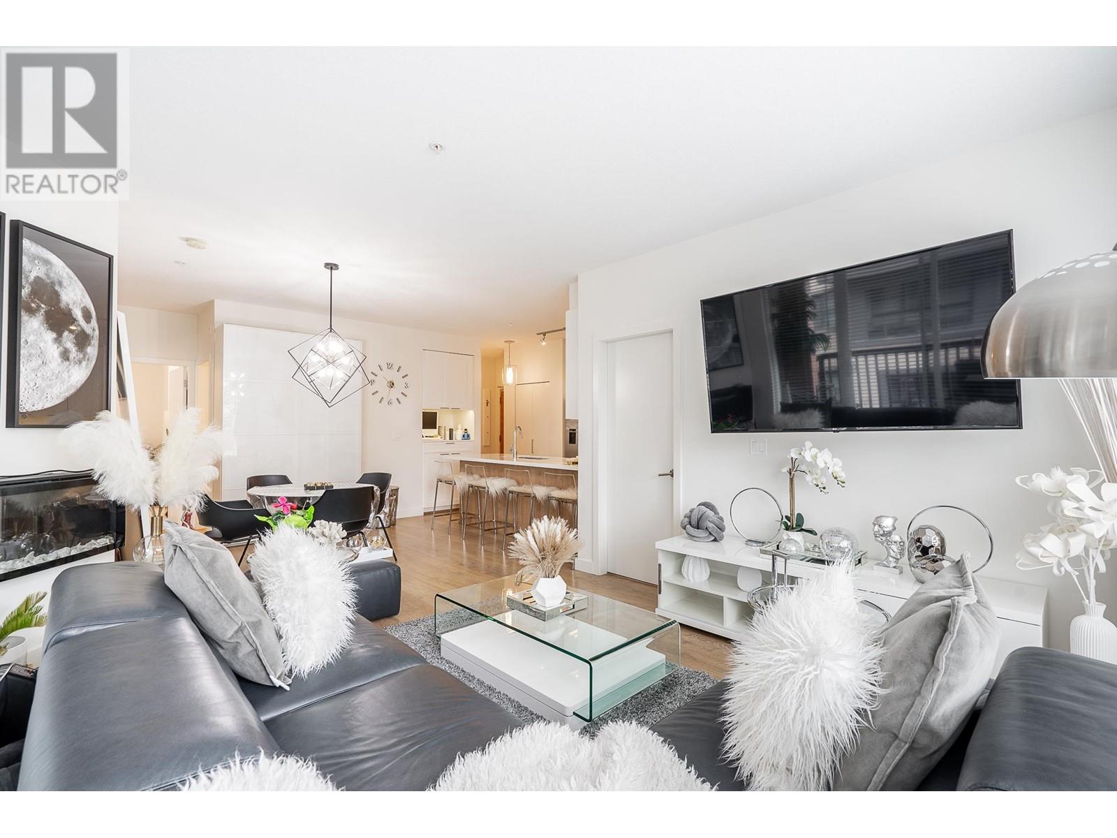 206 611 Regan Avenue, Coquitlam, British Columbia  V3J 3A3 - Photo 6 - R2853090