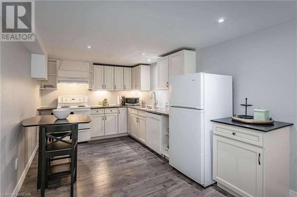 246 Alma Street N Unit# Lower Unit, Guelph, Ontario  N1H 5Y2 - Photo 5 - 40546258