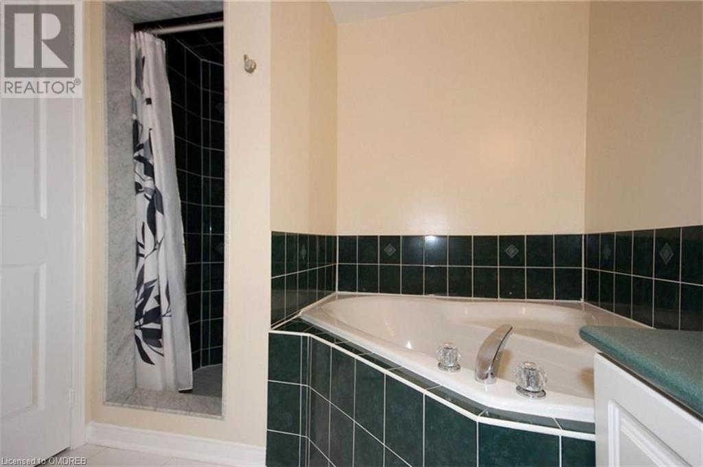 5150 Lampman Avenue, Burlington, Ontario  L7K 6K1 - Photo 15 - 40546542