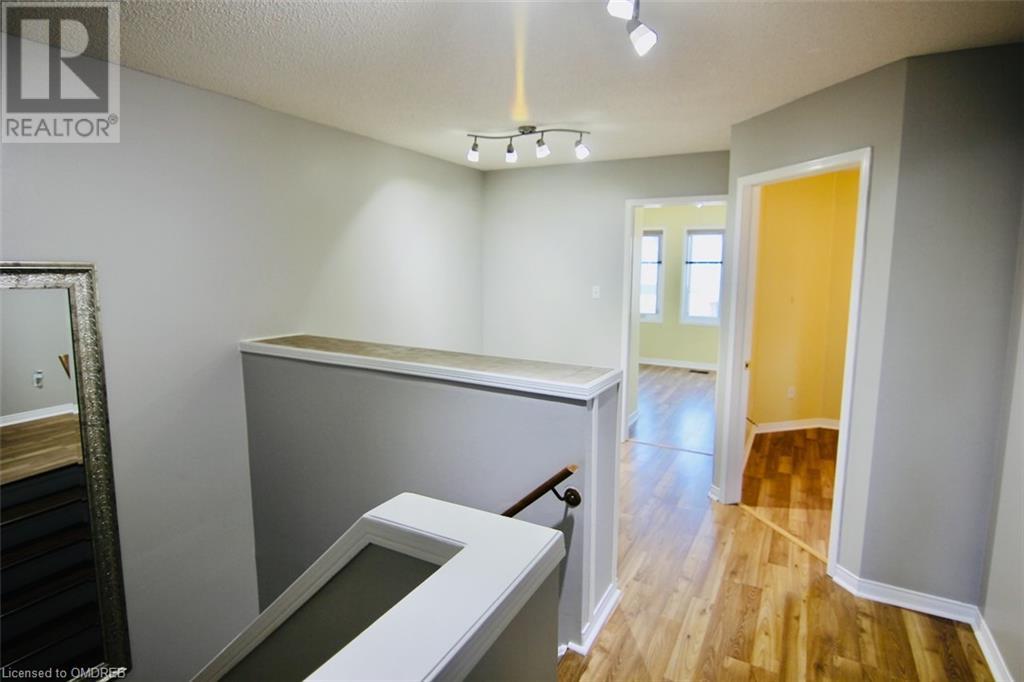 5150 Lampman Avenue, Burlington, Ontario  L7K 6K1 - Photo 9 - 40546542