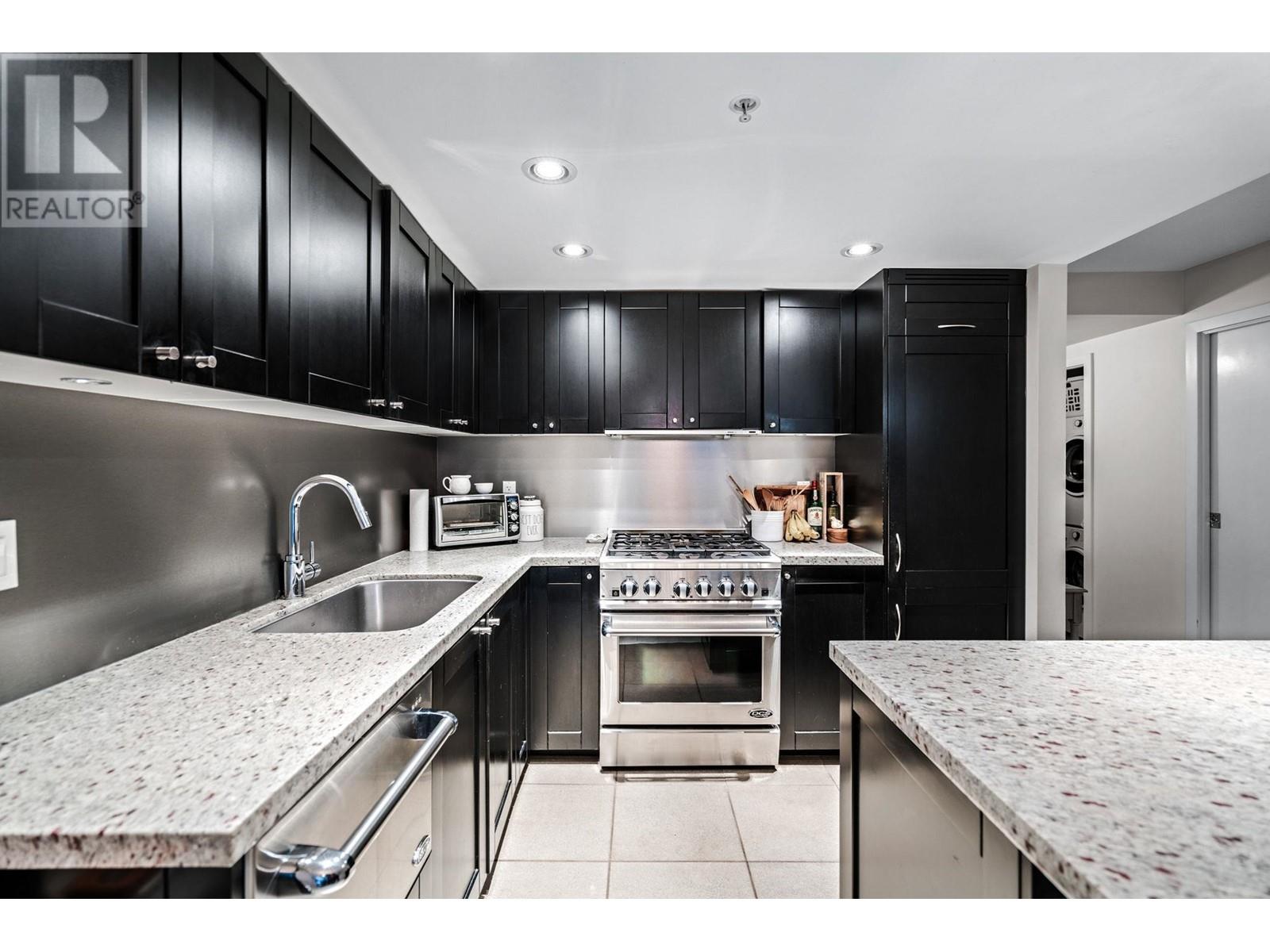 103 1133 Homer Street, Vancouver, British Columbia  V6B 0B1 - Photo 1 - R2853119