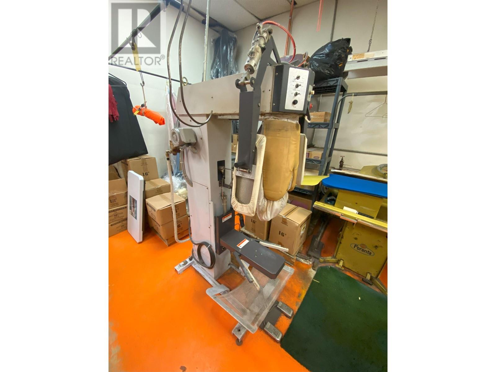 2421 E 1 Avenue, Vancouver, British Columbia  V5M 1A2 - Photo 9 - C8057963