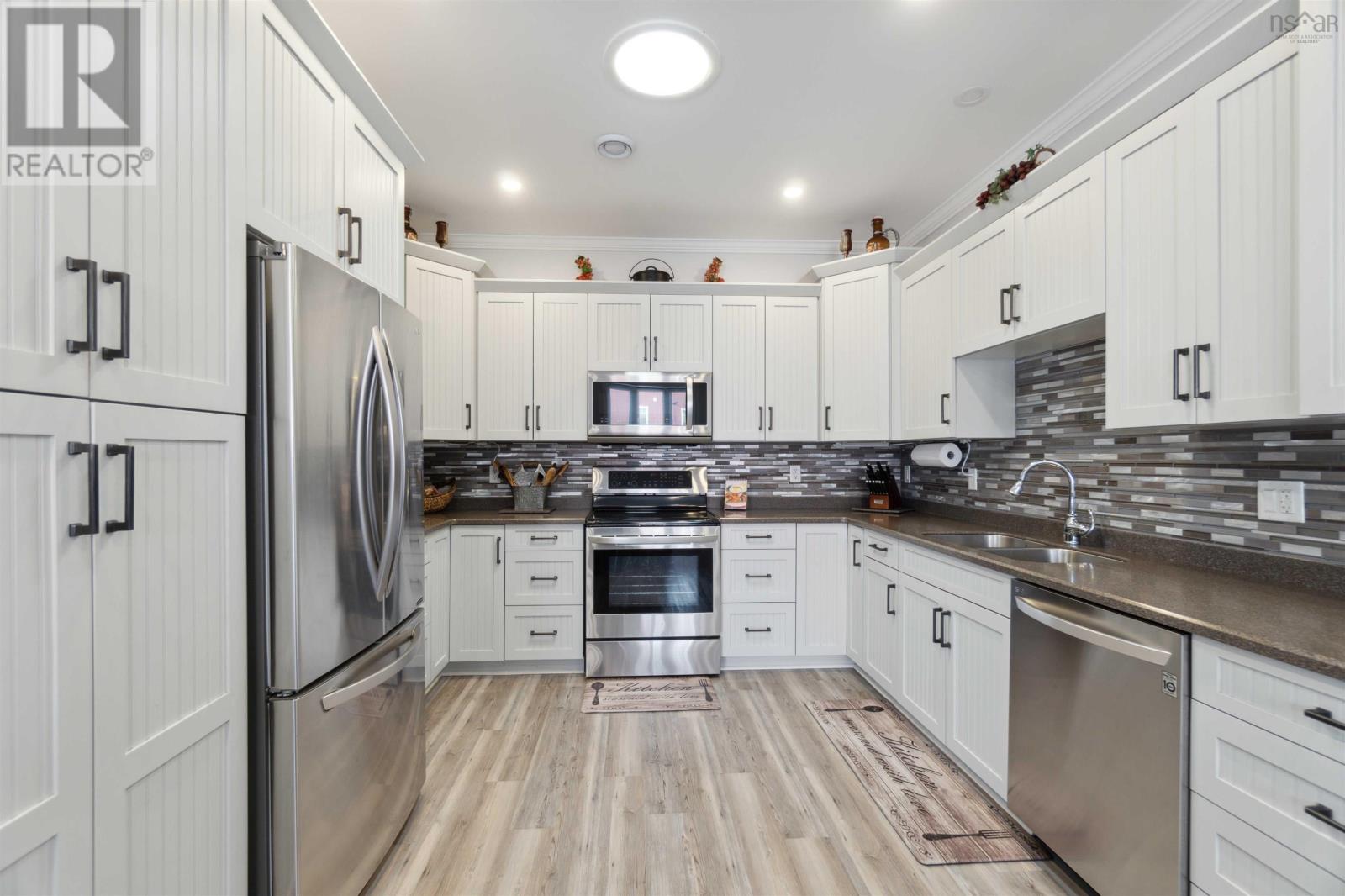 6 Marilyn Court, Kingston, Nova Scotia  B0P 1R0 - Photo 9 - 202403535