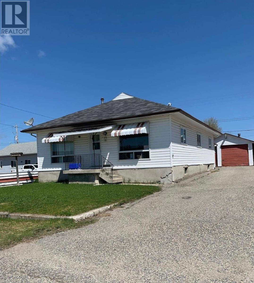 114 Indian Rd, Longlac, Ontario  P0T 2A0 - Photo 2 - TB240386
