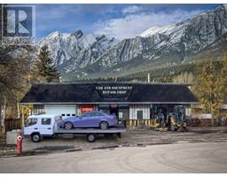 8 Industrial Place, canmore, Alberta