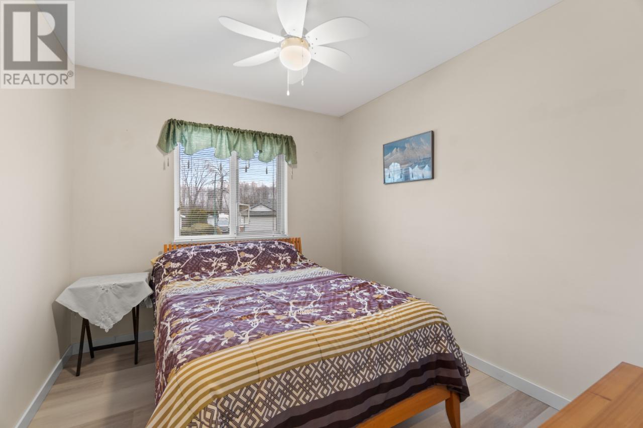 331 Juniper Street, Chase, British Columbia  V0E 1M0 - Photo 30 - 176940