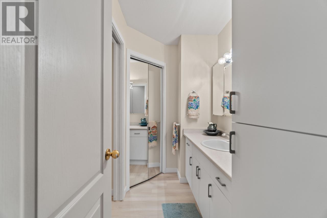 331 Juniper Street, Chase, British Columbia  V0E 1M0 - Photo 37 - 176940