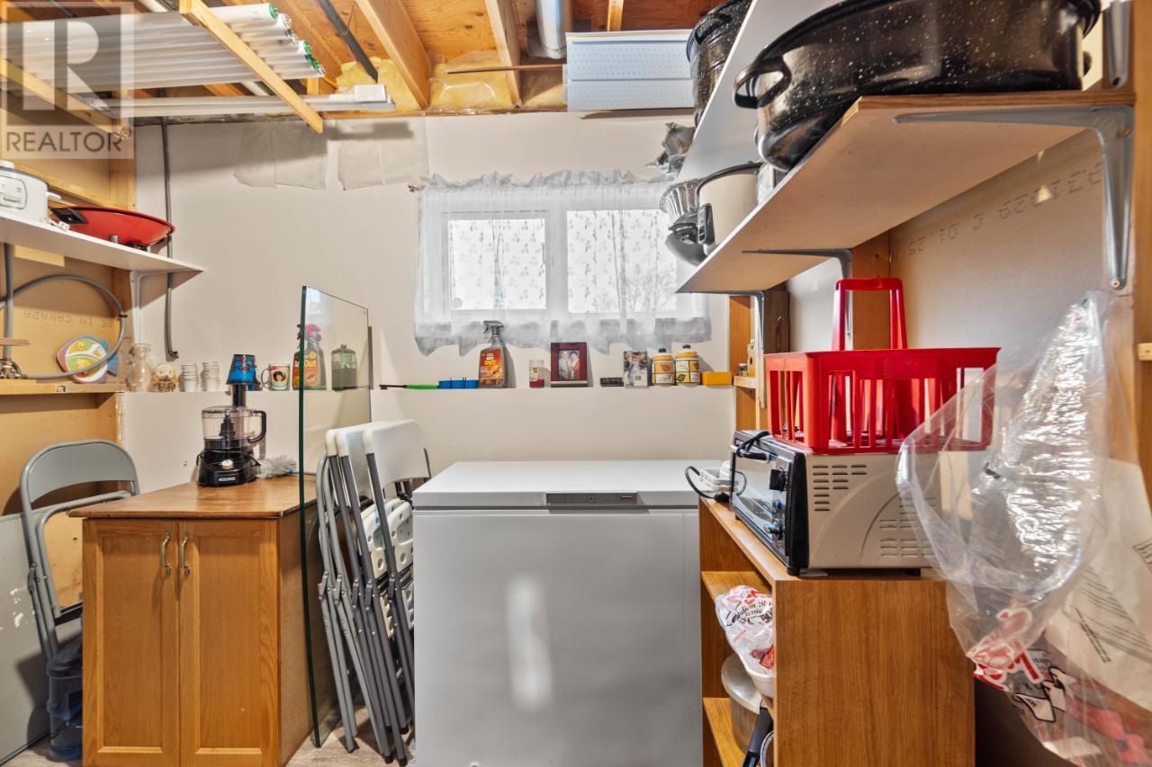 331 Juniper Street, Chase, British Columbia  V0E 1M0 - Photo 49 - 176940