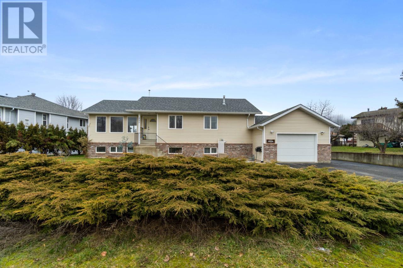 331 Juniper Street, Chase, British Columbia  V0E 1M0 - Photo 56 - 176940
