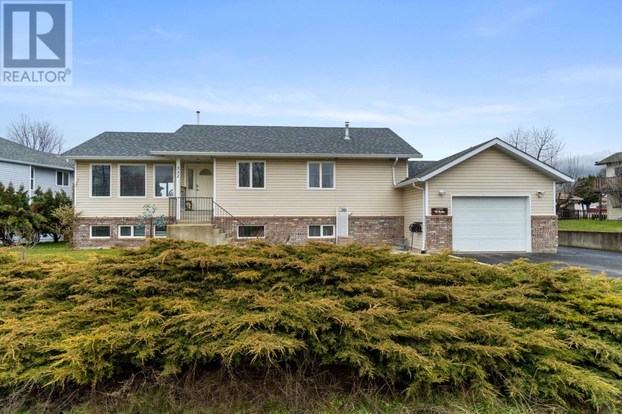331 Juniper Street, Chase, British Columbia  V0E 1M0 - Photo 57 - 176940